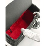 2025年6月5日入荷新作20CMx16.5CMx8CM  Lady Dior お安い/人気/革/バッグ/SY工場