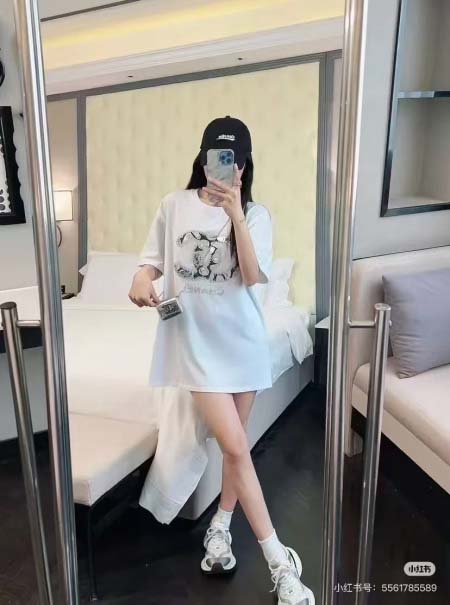 2025年6月12日入荷春夏新作Chanel半袖 Tファッシ...