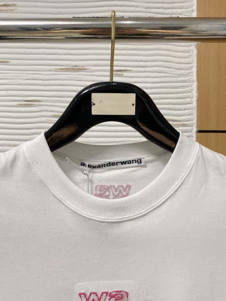 2025年7月1日入荷新作VALENTINO半袖Tシャツ 高级品超厳選★入手困難/誕生日プレゼント/MF工場