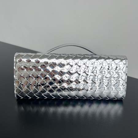 2025年7月7日入荷新作 Bottega Veneta Clutch    741511      SIZE:31x13x3 極品/正規品同様/人気/革/バッグ/AJ工場
