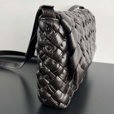 2025年7月9日入荷新作#Bottega Veneta  Rumple  776519  Rumple  30x23x7.5 極品/正規品同様/人気/革/バッグ/AJ工場