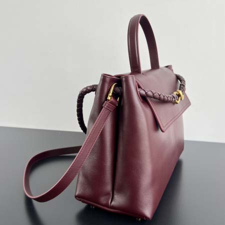 2025年7月9日入荷新作#Bottega Veneta Ciao Ciao 817231 Ciao Ciao Silky Calf. Ciao Ciao  34x26x15  極品/正規品同様/人気/革/バッグ/AJ工場