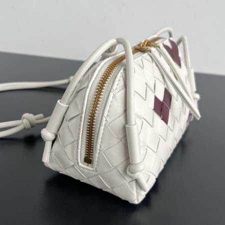 2025年7月9日入荷新作#Bottega Veneta Concert  ouch  794258   lntrecciato   18.5*11.5*8.5   極品/正規品同様/人気/革/バッグ/AJ工場
