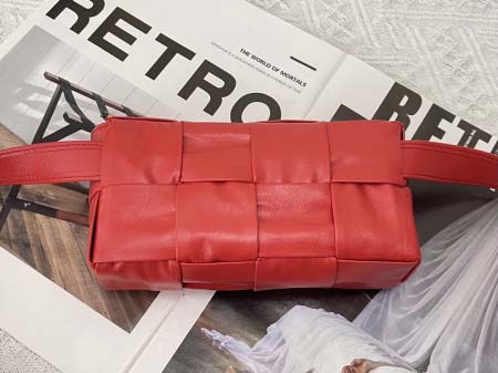 2025年7月9日入荷新作#Bottega Veneta  18.5x5x9特価/人気/革/バッグ/AJ工場