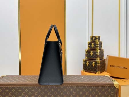 2025年7月10日入荷新作M45495 Nautical  OnTheGoMonogram EmpreinteMonogram13  35 x27 x14極品/正規品同様/人気/革/バッグルイヴィトン/CX工場