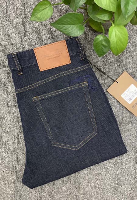 2025年7月3日入荷新作BURBERRY デニムパンツ春 ...