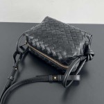2025年7月7日入荷新作BV新作  Loop   796615 Size：19X12X9極品/正規品同様/人気/革/バッグ/AJ工場