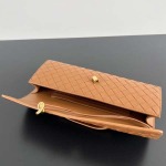 2025年7月7日入荷新作 Bottega Veneta Clutch    741511      SIZE:31x13x3 極品/正規品同様/人気/革/バッグ/AJ工場