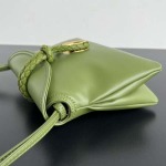 2025年7月9日入荷新作#Bottega Veneta  Baby Liberta  826147  Liberta Size24*15.5*5cm 極品/正規品同様/人気/革/バッグ/AJ工場
