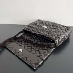 2025年7月9日入荷新作#Bottega Veneta  Rumple  776519  Rumple  30x23x7.5 極品/正規品同様/人気/革/バッグ/AJ工場