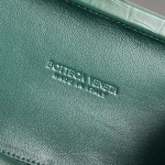 2025年7月9日入荷新作#Bottega Veneta 24 737025  KnotKnot de 19x11.5x5 極品/正規品同様/人気/革/バッグ/AJ工場