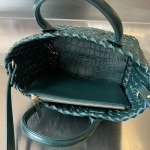 2025年7月9日入荷新作#Bottega Veneta Mini Cabat  717712 3  20x15x12 極品/正規品同様/人気/革/バッグ/AJ工場