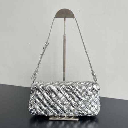 2025年7月9日入荷新作#Bottega Veneta  ...