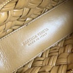 2025年7月9日入荷新作#Bottega Veneta  Cha-Cha785780  lntreccio3Fettuccia 28.5x15x6 極品/正規品同様/人気/革/バッグ/AJ工場