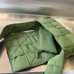 2025年7月9日入荷新作#Bottega Veneta#628951  Cassette  S30x15cm  極品/正規品同様/人気/革/バッグ/AJ工場