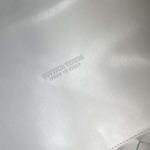 2025年7月9日入荷新作#Bottega Venetaintrecciato  796571   mini #Bottega Veneta  knot    Size30X26X20cm  極品/正規品同様/人気/革/バッグ/AJ工場