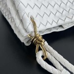 2025年7月9日入荷新作#Bottega Venetaintrecciato  796571   mini #Bottega Veneta  knot    Size30X26X20cm  極品/正規品同様/人気/革/バッグ/AJ工場