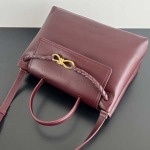 2025年7月9日入荷新作#Bottega Veneta Ciao Ciao 817231 Ciao Ciao Silky Calf. Ciao Ciao  34x26x15  極品/正規品同様/人気/革/バッグ/AJ工場