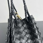 2025年7月9日入荷新作#Bottega Venetaintrecciato  835921   mini #Bottega Veneta  knot    Size29.5X18.5X17.5cm  極品/正規品同様/人気/革/バッグ/