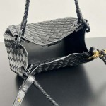 2025年7月9日入荷新作#Bottega Venetaintrecciato  835921   mini #Bottega Veneta  knot    Size29.5X18.5X17.5cm  極品/正規品同様/人気/革/バッグ/