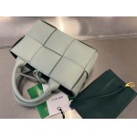 2025年7月9日入荷新作#Bottega Veneta   20x13x7特価/人気/革/バッグ/AJ工場