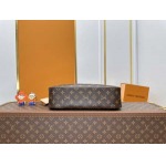 2025年7月10日入荷新作M11952 SLOUCHY    Slouchy Monogram  33x22x9極品/正規品同様/人気/革/バッグルイヴィトン/CX工場