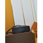 2025年7月10日入荷新作M23958    Capucines  Monogram     27x18x9 x  x極品/正規品同様/人気/革/バッグルイヴィトン/CX工場