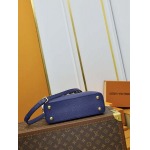 2025年7月10日入荷新作M23280  capucines bb  monogram   27 x 18 x 9極品/正規品同様/人気/革/バッグルイヴィトン/CX工場