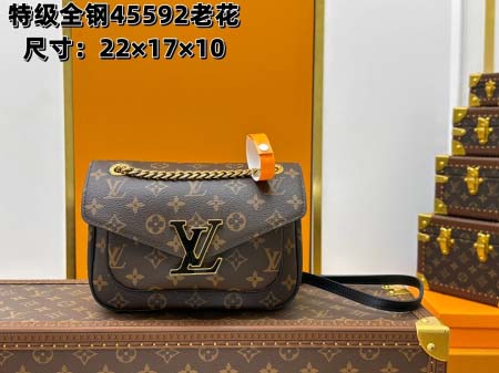 2025年7月10日入荷新作M45592   Monceau...