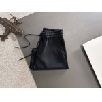 2025年7月28日入荷新作burberry半ズボン高品質人気商品/DW工場