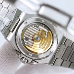 2025年8月4日入荷新作PATEKPHI-5711腕時計極上の品質人気商品 /GTR工場