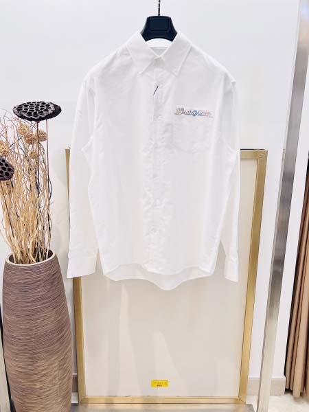 2025年8月10日入荷新作Louis Vuitton半袖 tシャツ人気商品