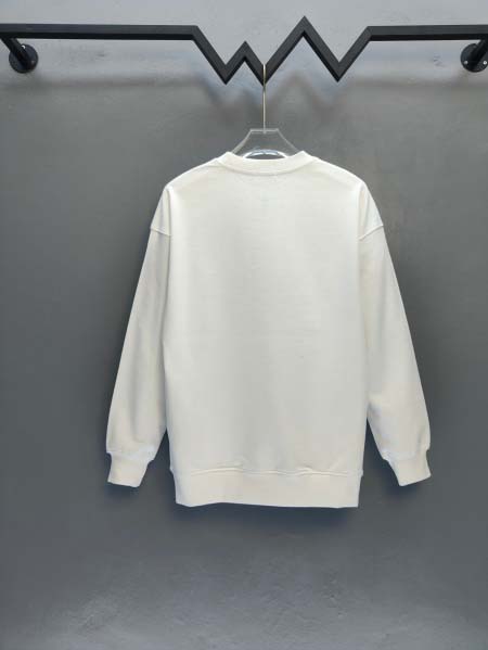 2025年9月8日入荷新作Gucciスウェット高品質人気商品/誕生日プレゼント/FF工場