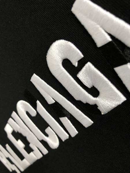 2025年9月9日入荷新作Balenciagaスウェット高品質人気商品/誕生日プレゼント/FF工場