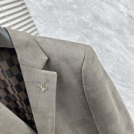 2025年9月24日入荷秋冬新作Louis Vuittonジャケット高級品/Su工場