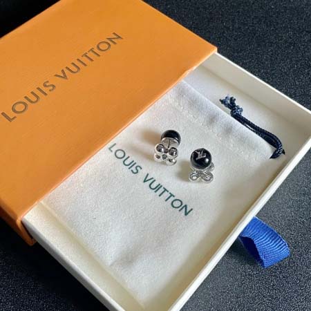2025年9月26日入荷新品Louis Vuittonピアスギフト/誕生日/記念品/アクセサリーxin工場