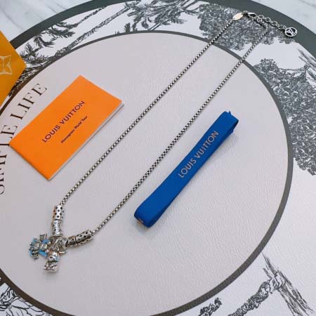 2025年9月26日入荷新品Louis Vuittonネックレスギフト/誕生日/記念品/アクセサリーxin工場