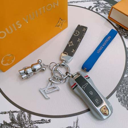2025年9月26日入荷新品Louis Vuitton キーホルダー ギフト/誕生日/記念品/アクセサリーxin工場