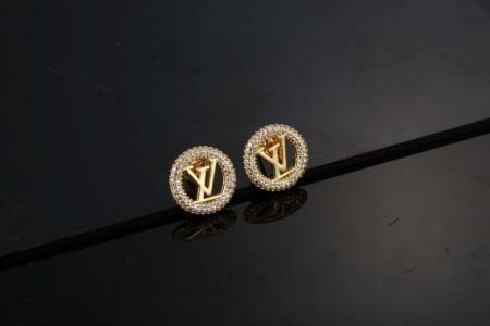 2025年9月26日入荷新品Louis Vuittonピアスギフト/誕生日/記念品/アクセサリーxin工場