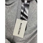 2025年9月11日入荷秋冬新作Balenciaga半袖 tシャツ高品質人気商品/誕生日プレゼント/FF工場