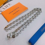 2025年9月26日入荷新品Louis Vuittonネックレスギフト/誕生日/記念品/アクセサリーxin工場