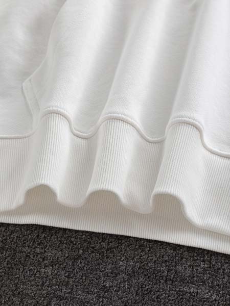 2025年10月9日秋冬入荷新作BURBERRYパーカー高品質安い人気商品/HL工場