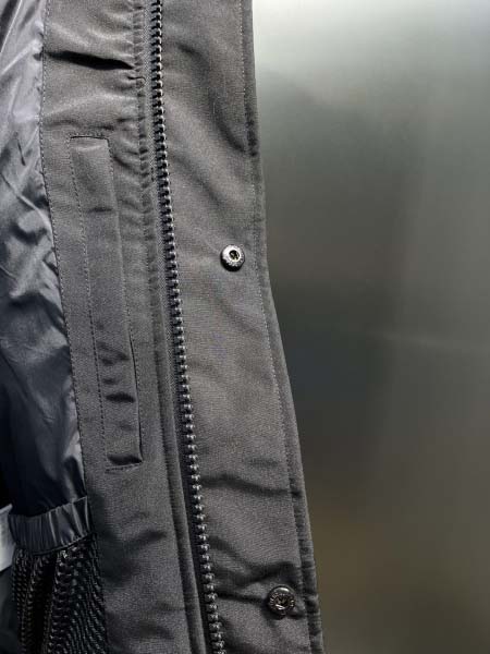 2025年10月11日秋冬入荷新作Canada Gooseダウンジャケット高品質安い人気商品/HL工場