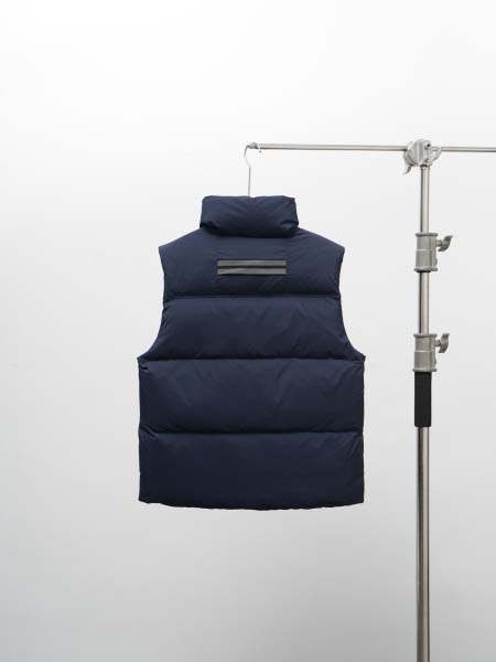 2025年10月20日秋冬入荷新作CANADA GOOSEダウンベスト高品質 人気商品/HL工場