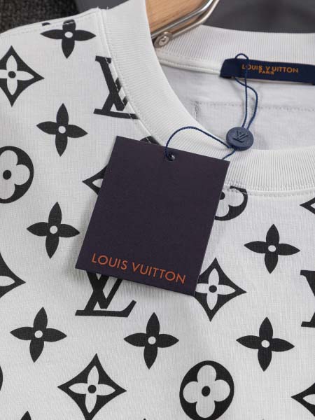 2025年10月28日秋冬新作Louis Vuitton半袖Tシャツ高品質人気商品/LDF工場