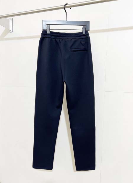 2025年10月30日秋冬新作Pradaズボン高品質人気商品/LDF工場