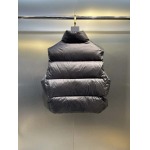 2025年10月11日秋冬入荷新作Canada Gooseダウンベスト高品質安い人気商品/HL工場