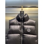 2025年10月11日秋冬入荷新作Canada Gooseダウンベスト高品質安い人気商品/HL工場
