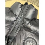 2025年10月11日秋冬入荷新作Canada Gooseダウンベスト高品質安い人気商品/HL工場