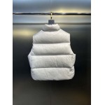 2025年10月11日秋冬入荷新作Canada Gooseダウンベスト高品質安い人気商品/HL工場